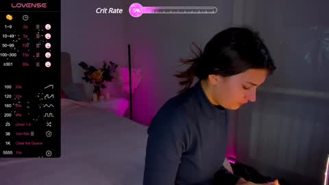 Laura online show from 12.17.24