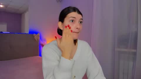 Laura online show from 03.17.26