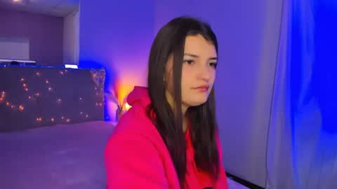 Snapshot of laura__leee chatting on 04.21.26 Laura online show from 04.21.26