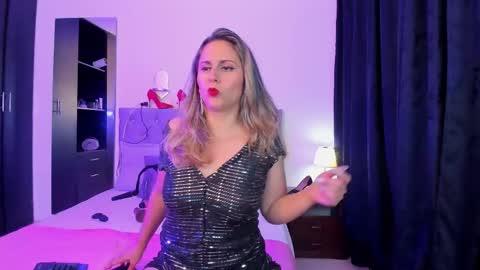   online show from 03.06.25