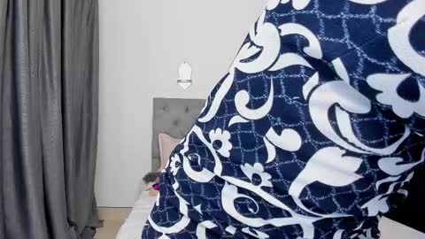   online show from 09.08.25