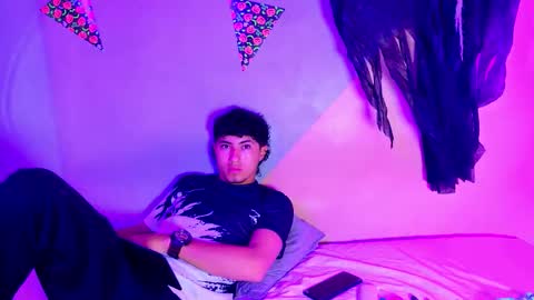 laura_and_kevin online show from 10.28.25