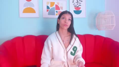 Snapshot of laura_aristizabal_19 chatting on 12.06.24 Laura online show from 12.06.24
