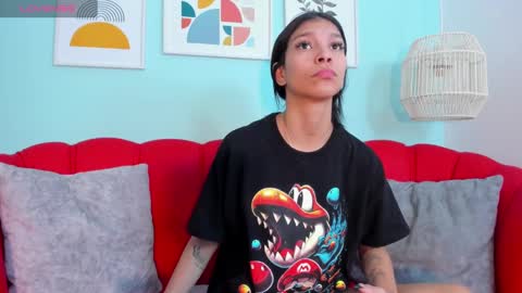 Snapshot of laura_aristizabal_19 chatting on 12.13.24 Laura online show from 12.13.24