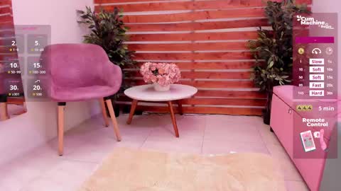 Laura Bonnet  online show from 09.16.25