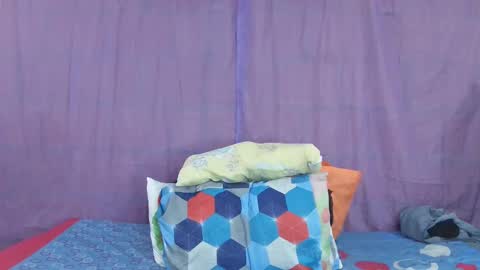Snapshot of laura_candy12 chatting on 12.18.24 Laura online show from 12.18.24