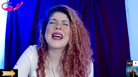 Snapshot of laura_fountain_ chatting on 02.04.25 weedcam Curly Laura OF    online show from 02.04.25