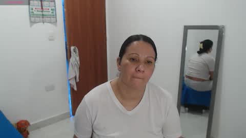 Snapshot of laura_foxx2379 chatting on 01.31.26 laura_foxx2379 online show from 01.31.26