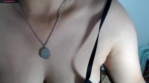 laura_foxx2379 online show from 05.01.26