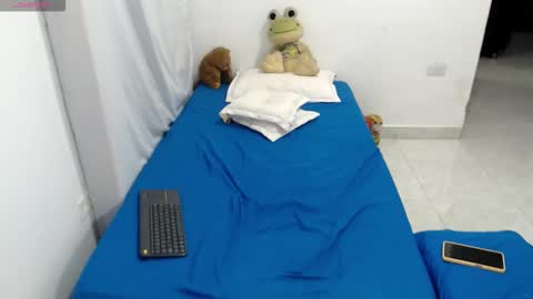 laura_foxx2379 online show from 05.14.26