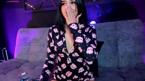 Laura online show from 03.07.25