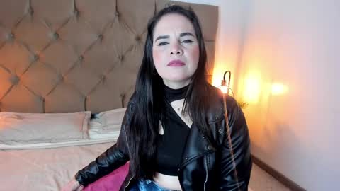 laura hotties online show from 03.30.26