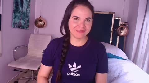 laura hotties online show from 05.31.26