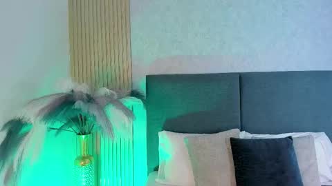 LauraIvy online show from 02.21.26