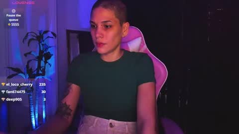 Laura Rose online show from 12.22.24