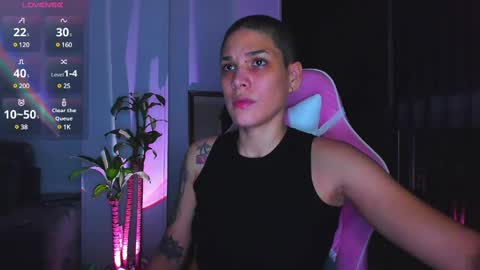 Laura Rose online show from 12.26.24