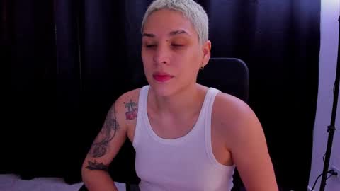 Laura Rose online show from 09.16.25