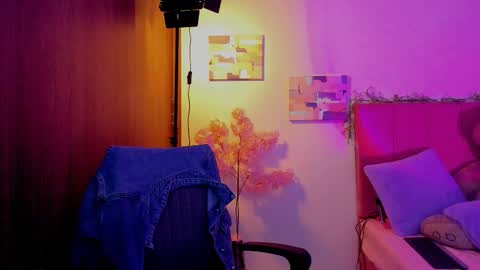 Laura Rose online show from 03.22.26