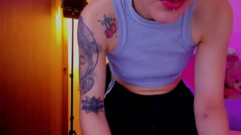 Laura Rose online show from 03.29.26