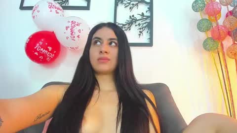 LAURA SOE online show from 02.15.25