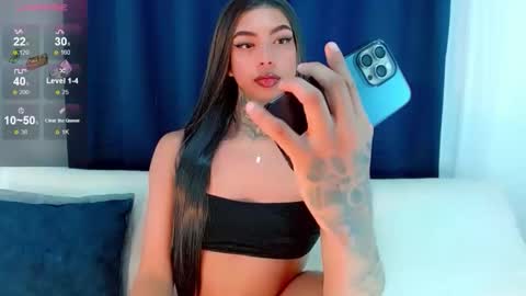 Laura online show from 10.23.25