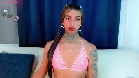 Laura online show from 10.24.25