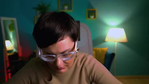 lauradavidsons online show from 10.19.25