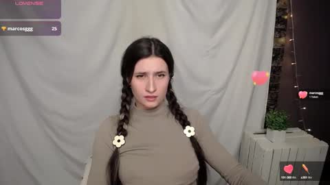 Laura online show from 12.03.24