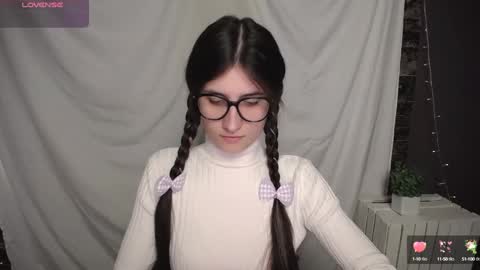 Laura online show from 12.05.24