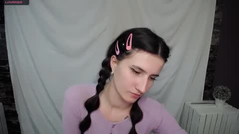 Laura online show from 02.20.25