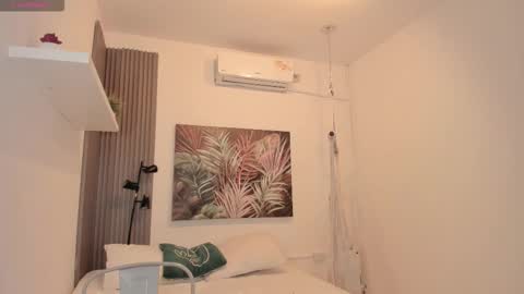 Lau online show from 10.16.25