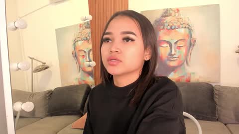 Lau online show from 10.31.25