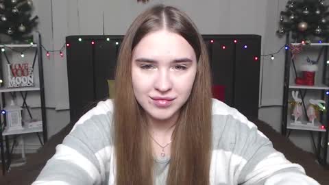 LauraHlot online show from 01.10.25