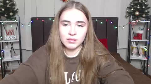 LauraHlot online show from 01.10.25