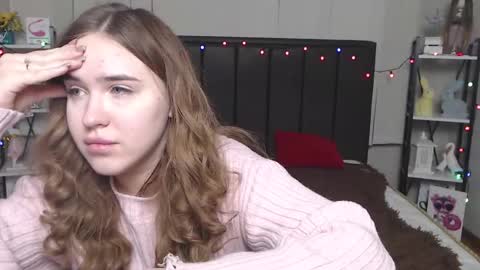 LauraHlot online show from 01.21.25