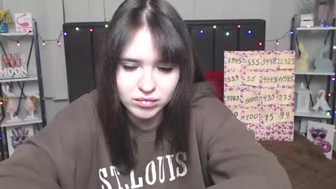LauraHlot online show from 02.01.25
