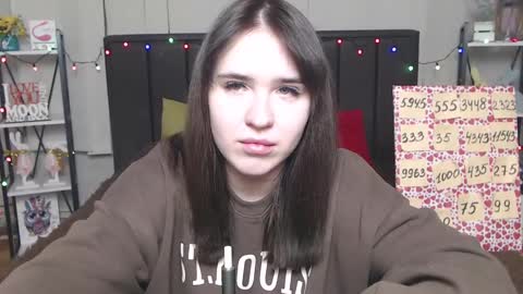 LauraHlot online show from 02.02.25