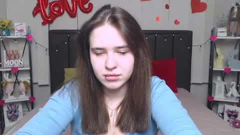 LauraHlot online show from 03.09.25