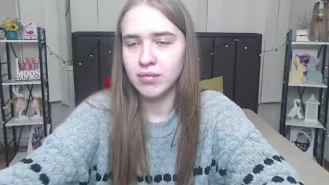 LauraHlot online show from 09.21.25