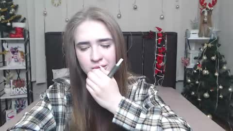 LauraHlot online show from 01.10.26