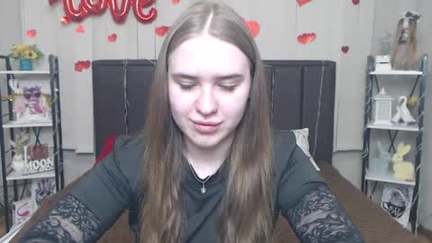 Snapshot of laurahlot chatting on 05.16.26 LauraHlot online show from 05.16.26
