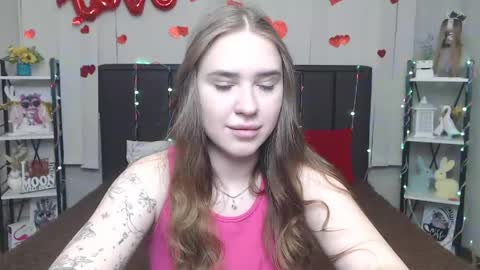 Snapshot of laurahlot chatting on 05.26.26 LauraHlot online show from 05.26.26
