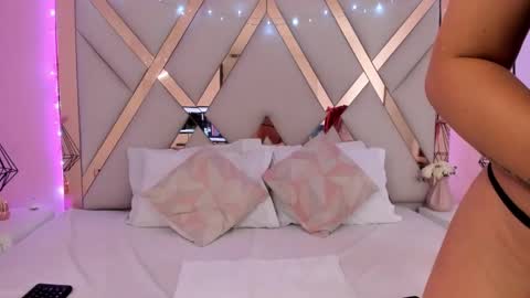 laura  online show from 01.14.26