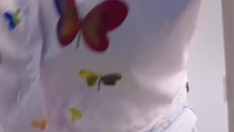 Laura online show from 11.26.25