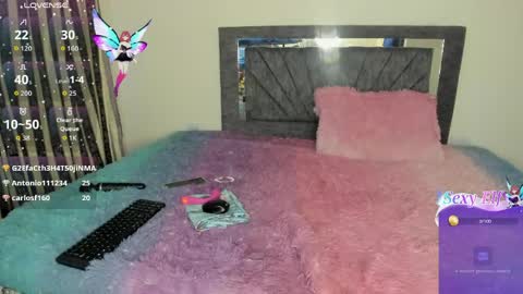 laurasofia01 online show from 04.16.26