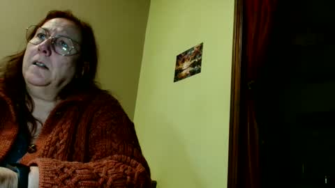 laureanne online show from 12.17.24