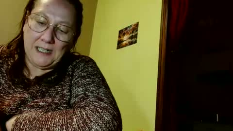 laureanne online show from 02.18.25