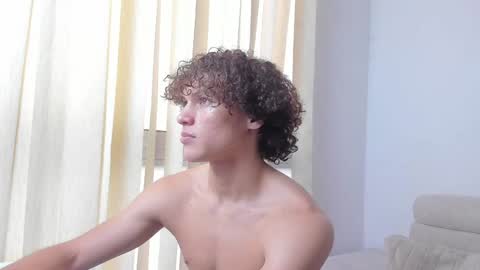 Laureent online show from 12.23.24