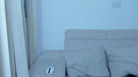 Laureent online show from 02.09.25