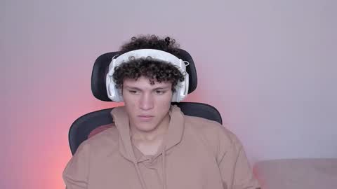 Laureent online show from 10.08.25